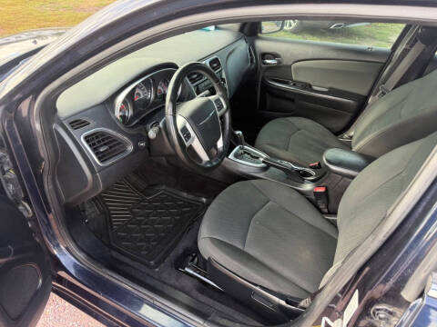 2012 Chrysler 200 Touring