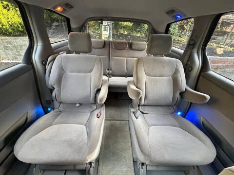 2005 Toyota Sienna