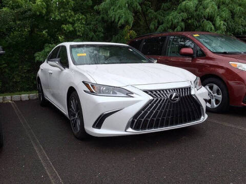 2022 Lexus ES 350