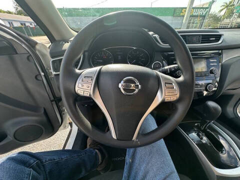 2015 Nissan Rogue SV