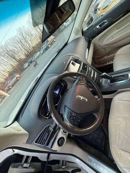 2014 Lincoln MKT Ecoboost