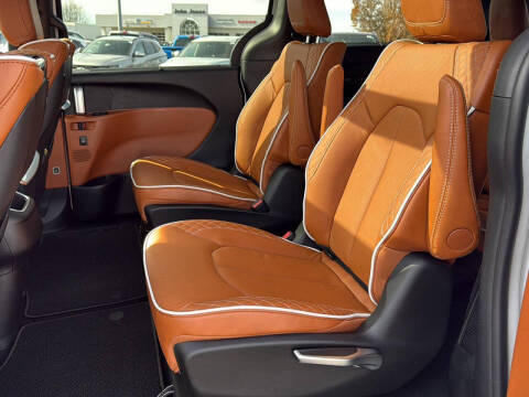 2026 Chrysler Pacifica Pinnacle