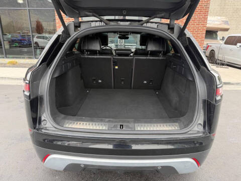 2018 Land Rover Range Rover Velar P250 R-Dynamic HSE