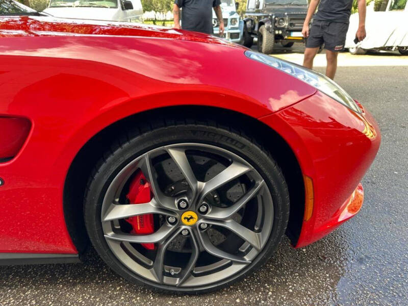 2019 Ferrari GTC4Lusso T