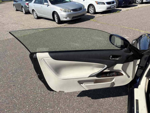 2011 Lexus IS 250C
