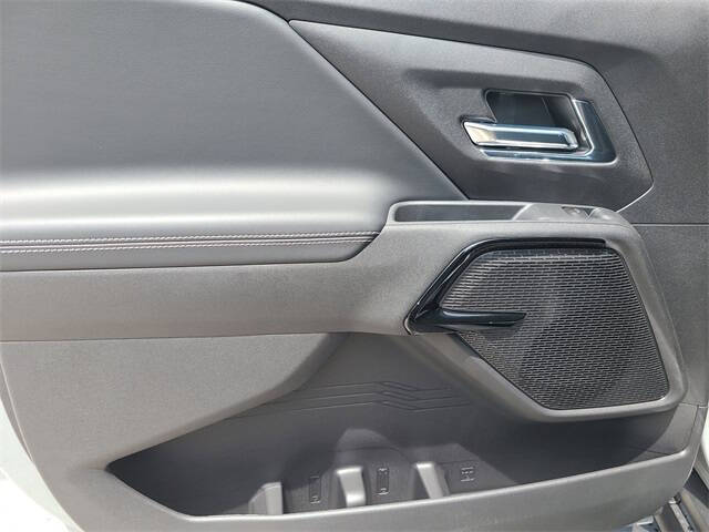 2026 Chevrolet Silverado EV LT