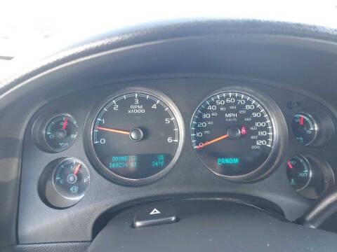 2011 Chevrolet Suburban LT