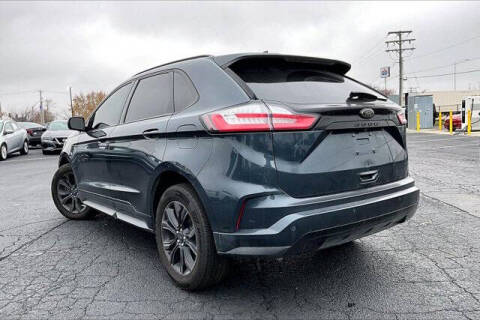 2022 Ford Edge SE