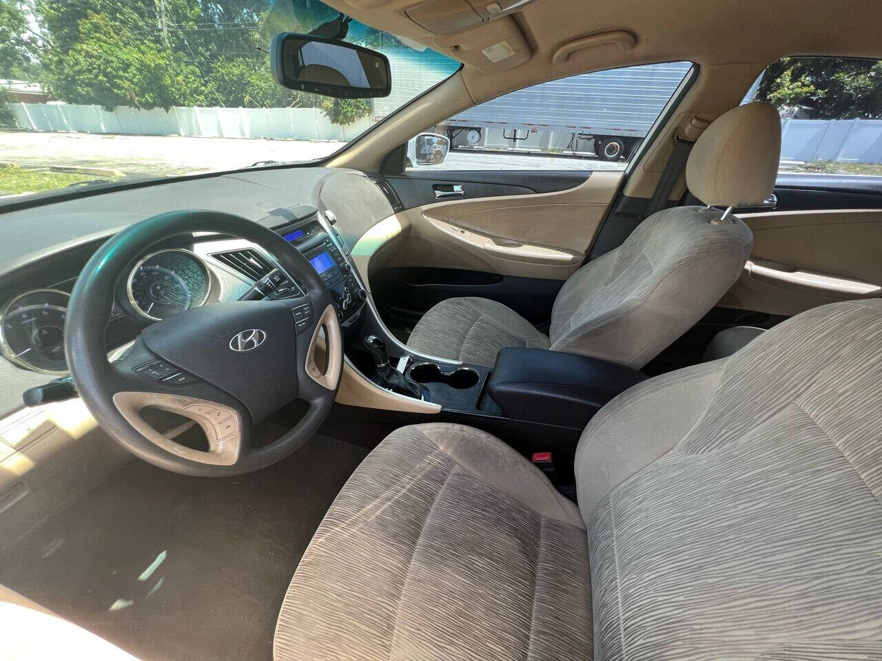 2012 Hyundai Sonata  - $9,500