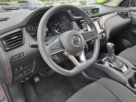 2022 Nissan Rogue Sport S