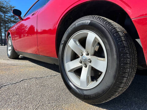 2010 Dodge Challenger SE
