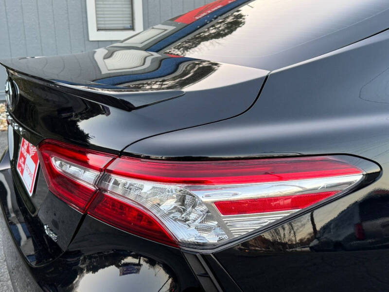 2020 Toyota Camry XSE