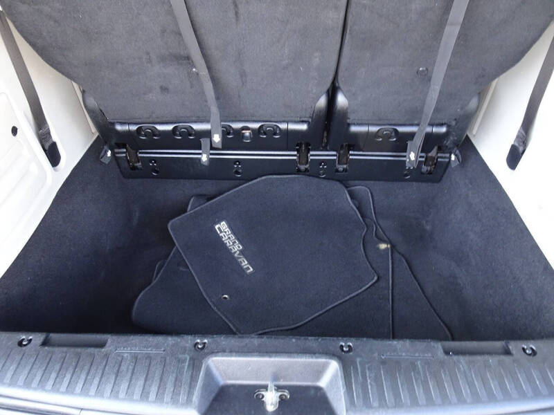 2013 Dodge Grand Caravan American Value Package