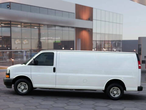 2020 Chevrolet Express 2500