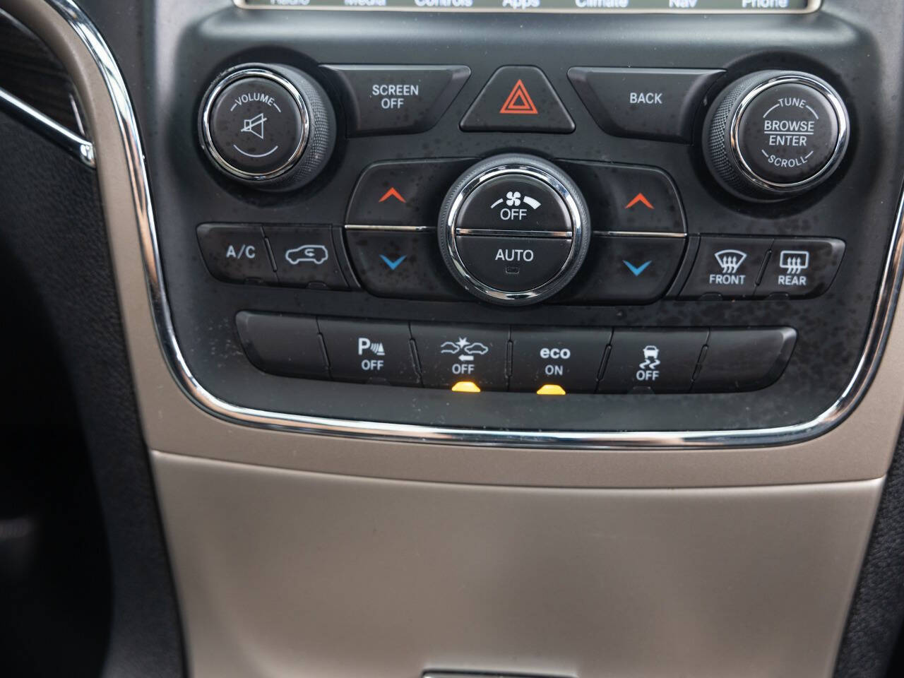 Used Car 2014 Jeep Grand Cherokee  Overland 4x4 4dr Suv For Sale Under $15,000 In Coal City, Illinois