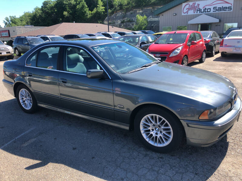 2003 BMW 5 Series 530i