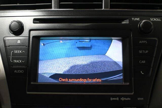 2013 Toyota Prius v Three