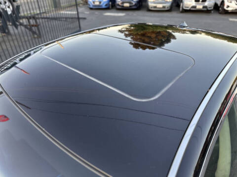 2012 Infiniti M37
