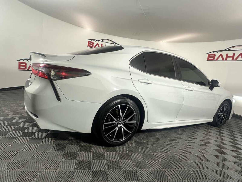 2022 Toyota Camry Hybrid