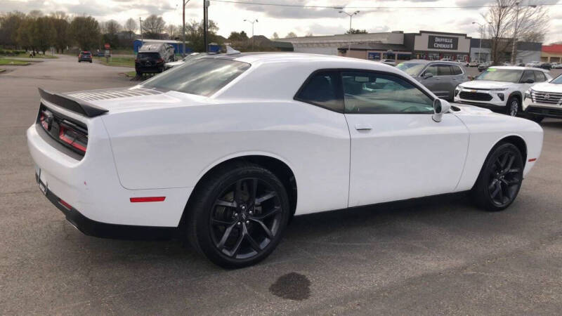 2021 Dodge Challenger SXT