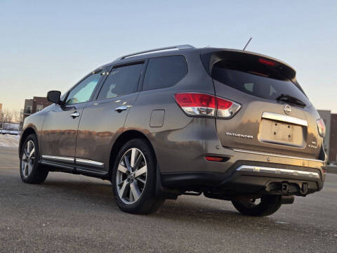 2014 Nissan Pathfinder Platinum