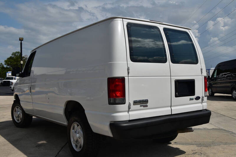 2014 Ford E-Series