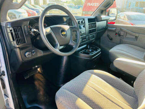 2018 Chevrolet Express 2500