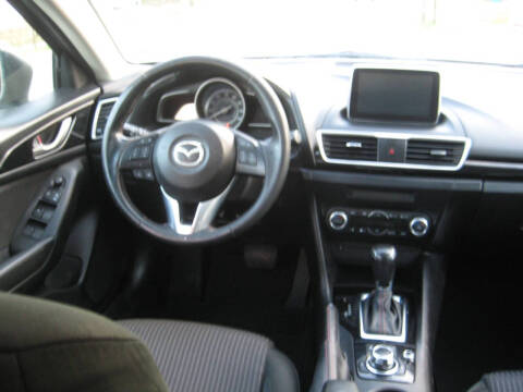 2015 Mazda MAZDA3 i Touring