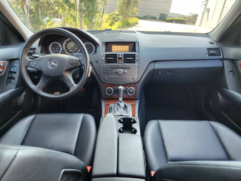 2009 Mercedes-Benz C-Class