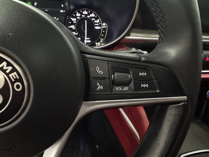 2018 Alfa Romeo Stelvio Ti