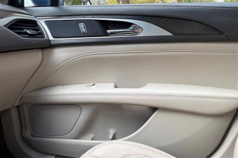 2017 Lincoln MKZ Reserve