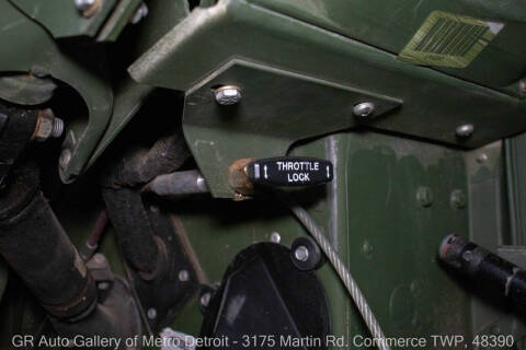 2001 AM General Hummer