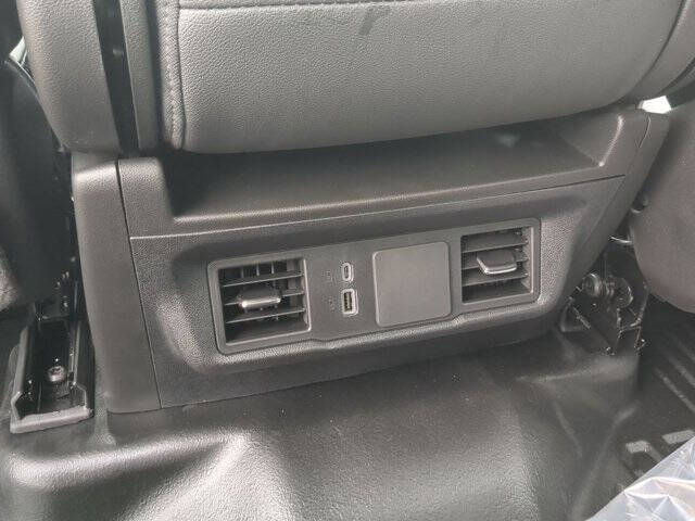 2025 GMC Sierra 3500HD CC Pro