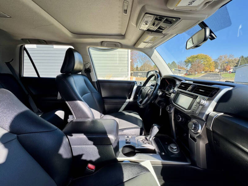 2017 Toyota 4Runner SR5 Premium