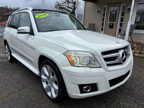 2010 Mercedes-Benz GLK for sale at G & G Auto Sales in Steubenville OH