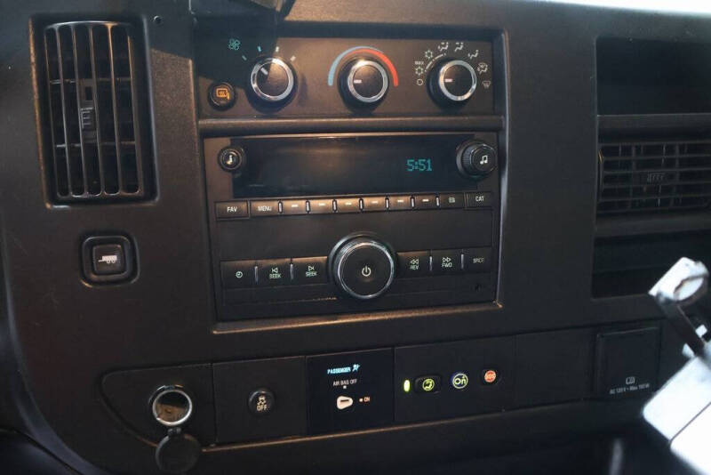 2021 Chevrolet Express 2500