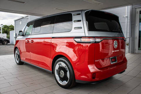 2025 Volkswagen ID. Buzz Pro S Plus