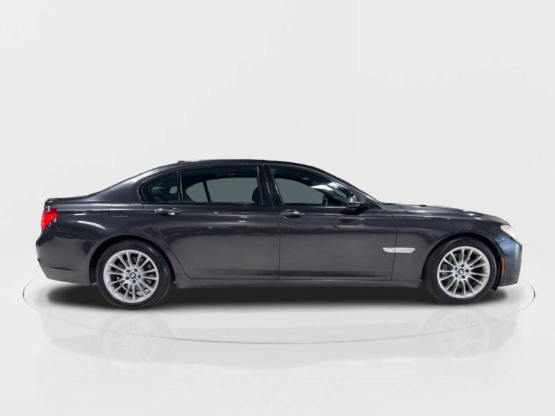 2013 BMW 7 Series 740Li xDrive