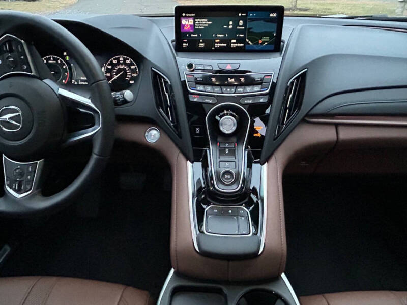 2025 Acura RDX SH-AWD w/Tech