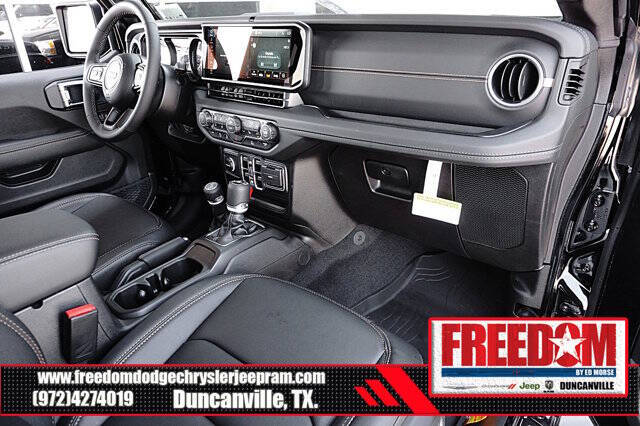 2025 Jeep Gladiator High Tide