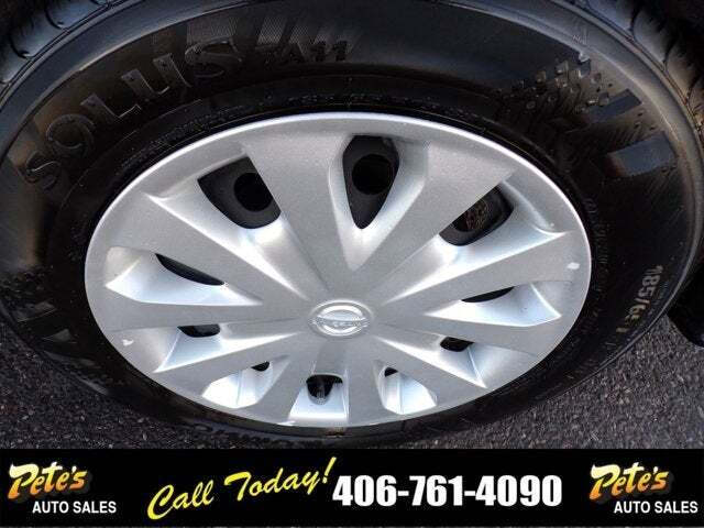 2019 Nissan Versa SV