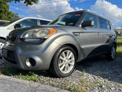 2013 Kia Soul for sale at Auto Warehouse in Poughkeepsie NY