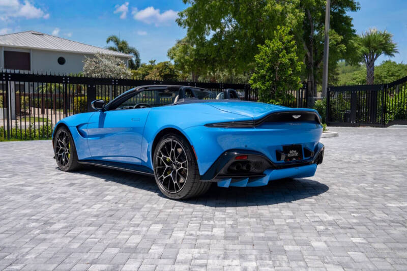 2021 Aston Martin Vantage