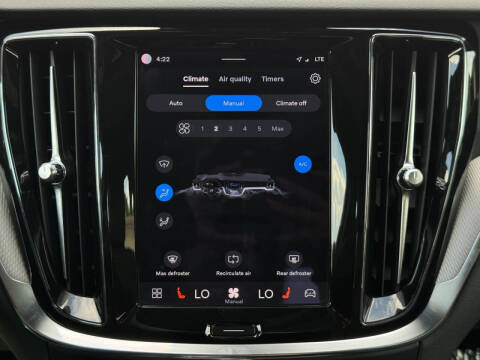 2024 Volvo S60 Recharge T8 Plus Black Edition