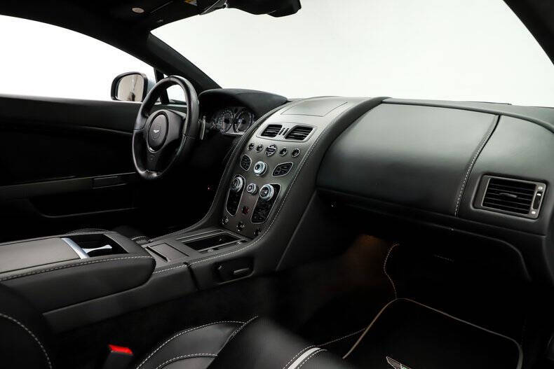 2016 Aston Martin V8 Vantage GT