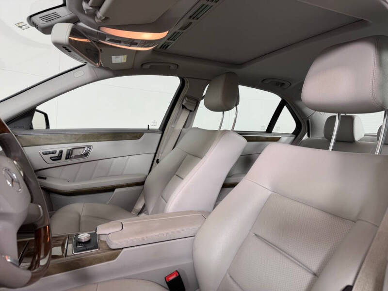 2010 Mercedes-Benz E-Class