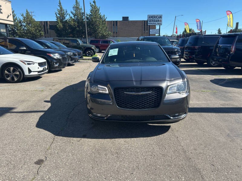 2016 Chrysler 300 S Alloy Edition's photo