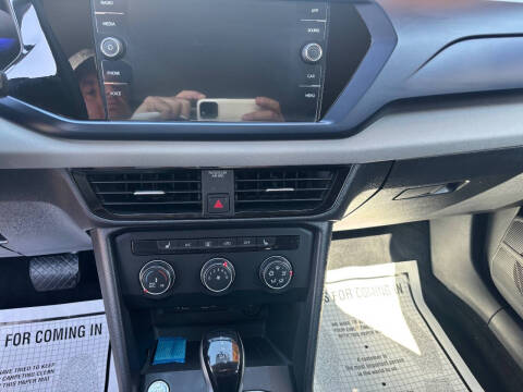 2022 Volkswagen Taos SE