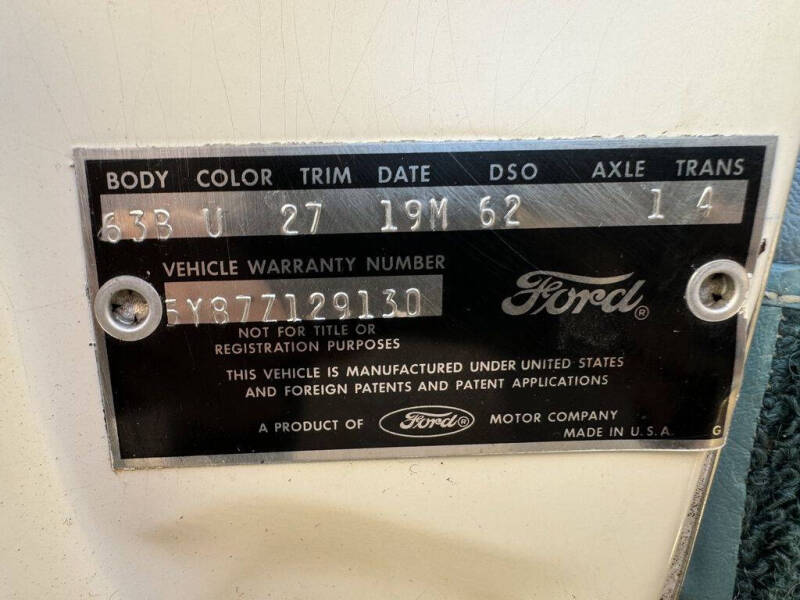 1965 Ford Thunderbird