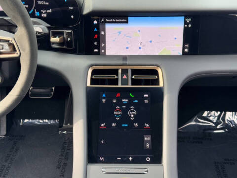 2025 Porsche Taycan 4S